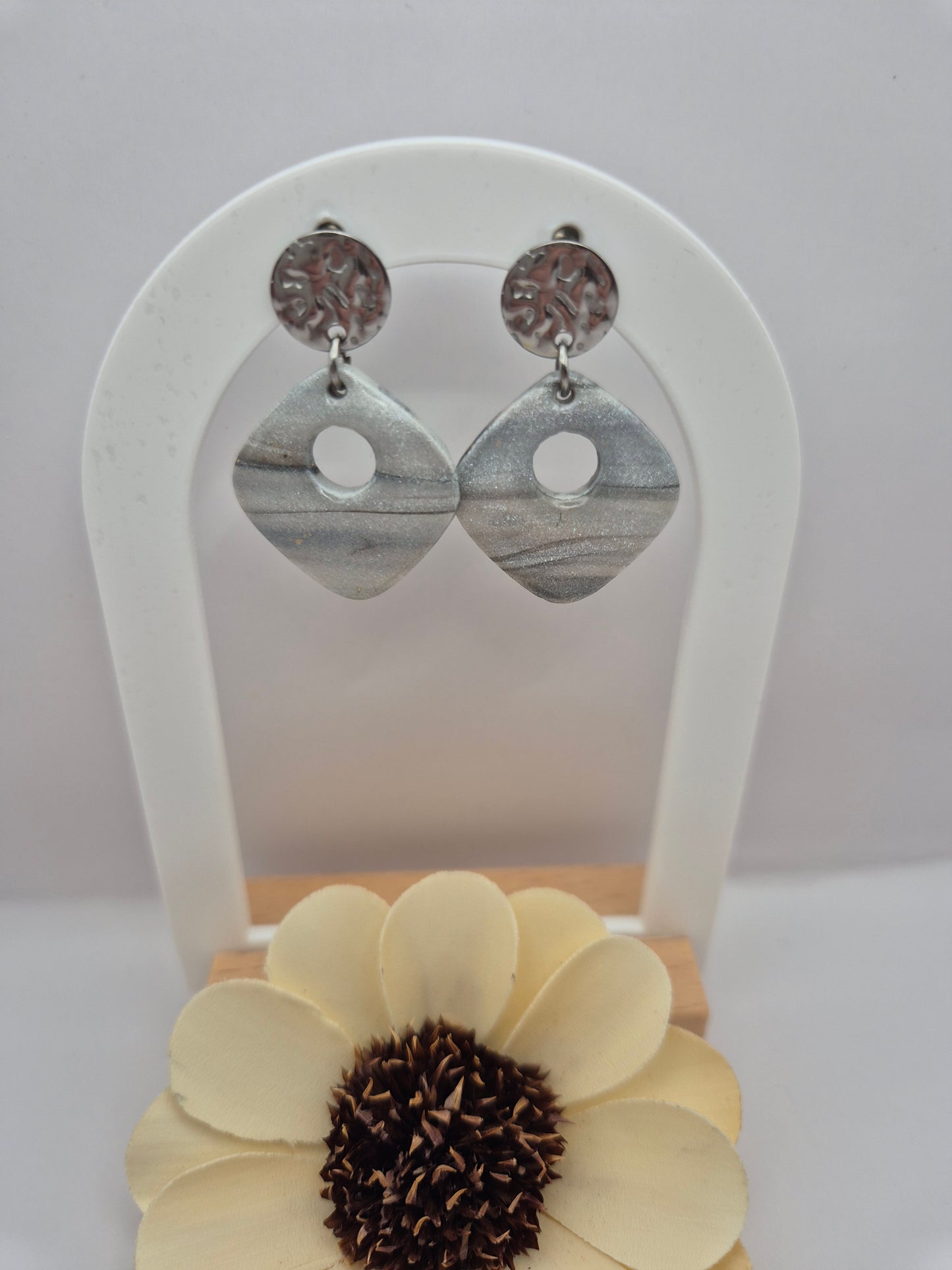 Boucle d'oreilles pendante