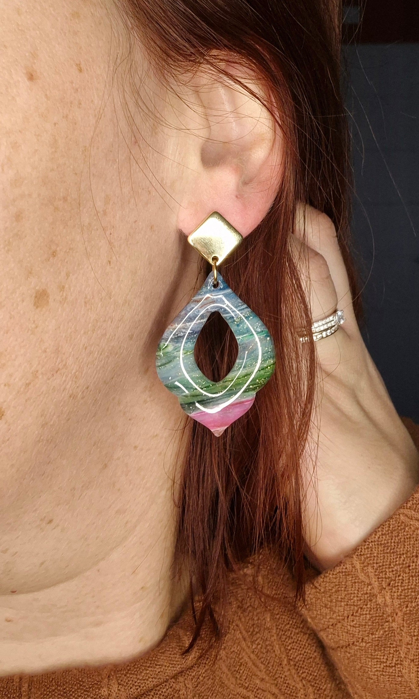 Boucles d’oreilles – Isadora (Plusieurs coloris disponibles)