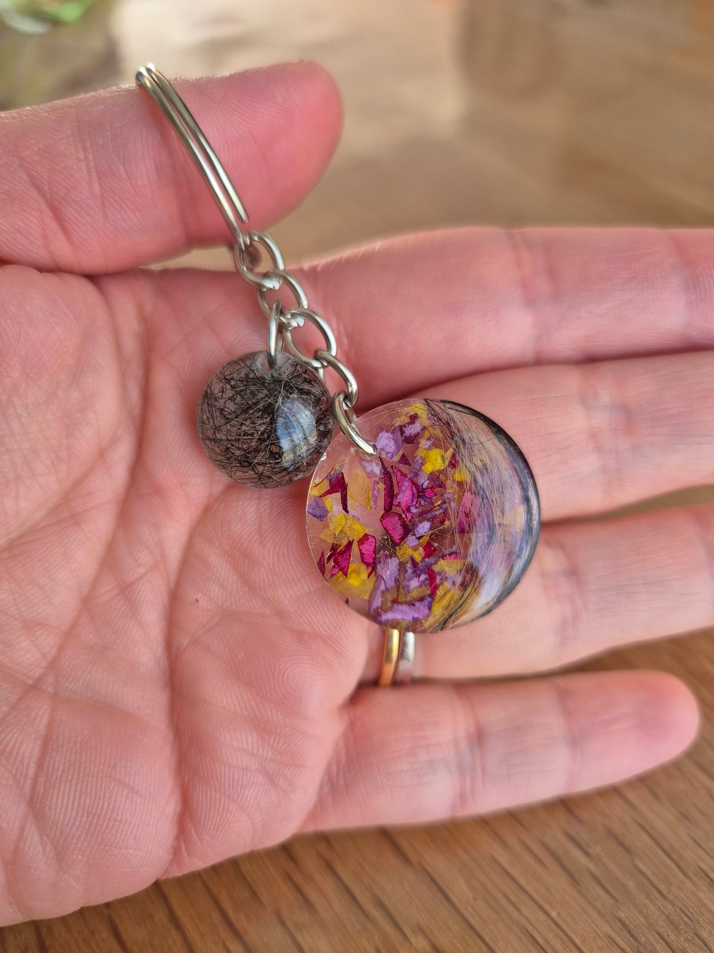 Création souvenir personnalisée – porte-clés ou pendentif