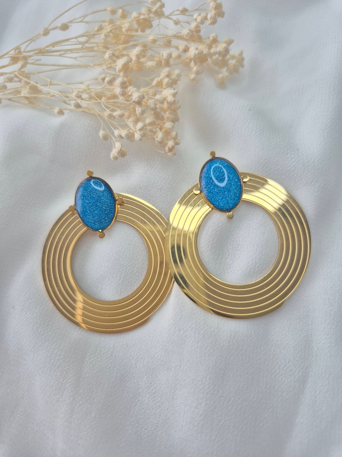 Boucles d’oreilles Lucie – Plusieurs coloris disponibles –