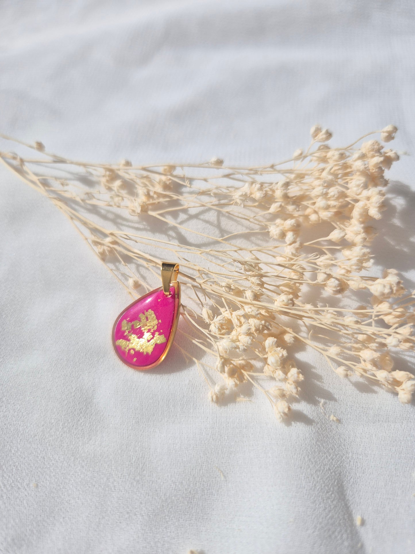 Pendentif Elya – Plusieurs coloris disponibles