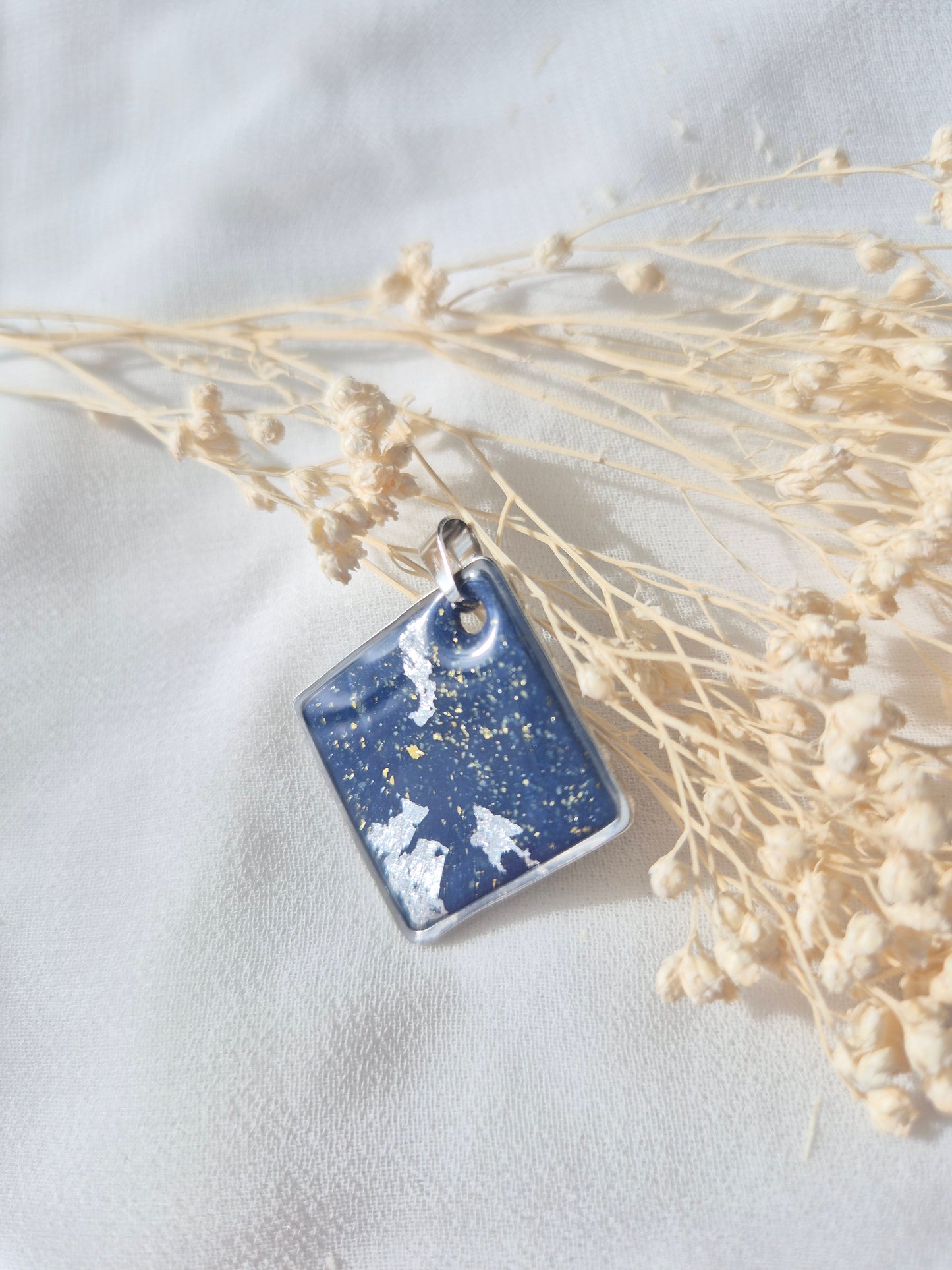 Pendentif Véra – Coloris au choix