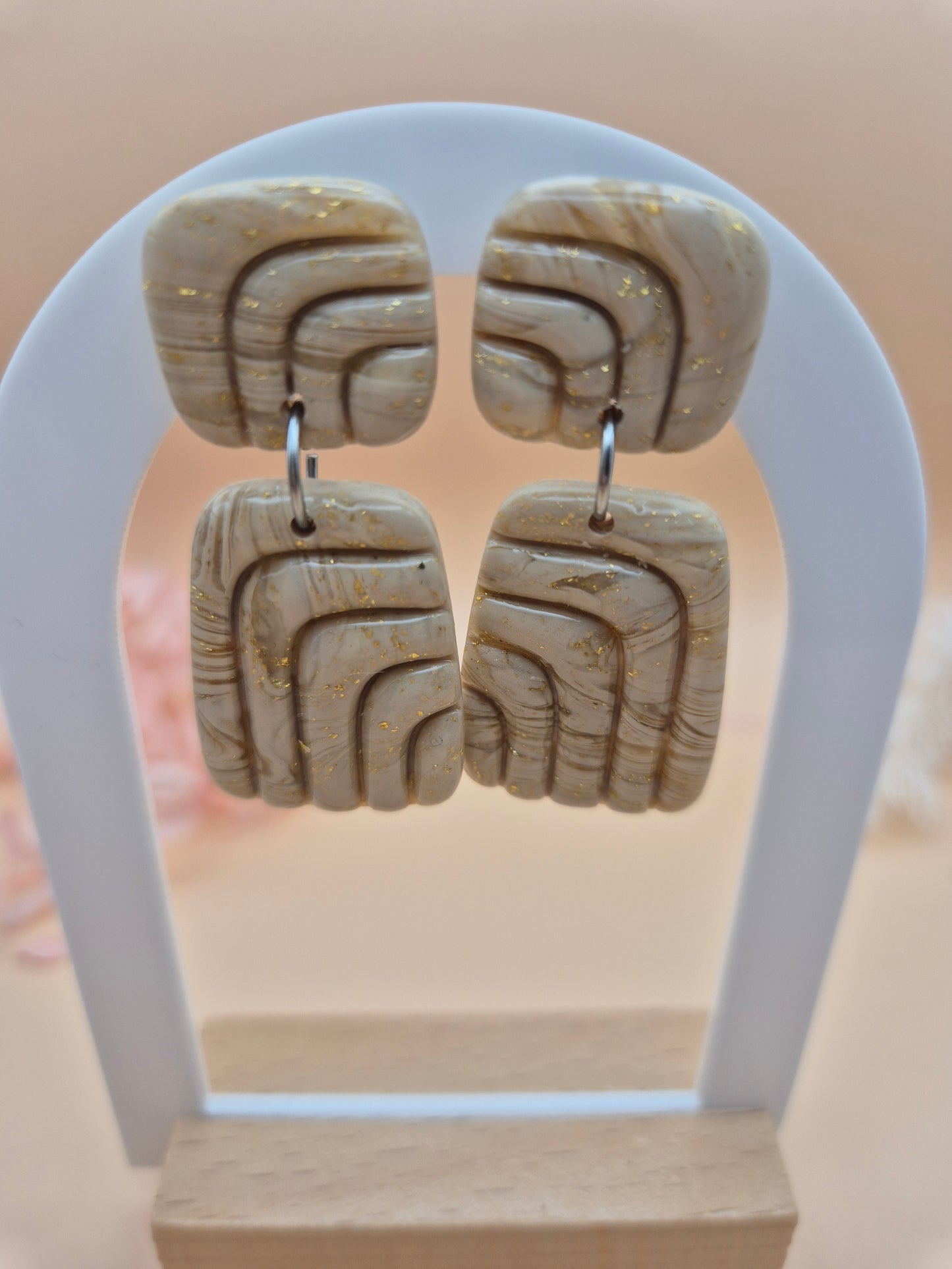 Boucles d'oreilles "Sable Doré" – Élégance naturelle et reflets précieux