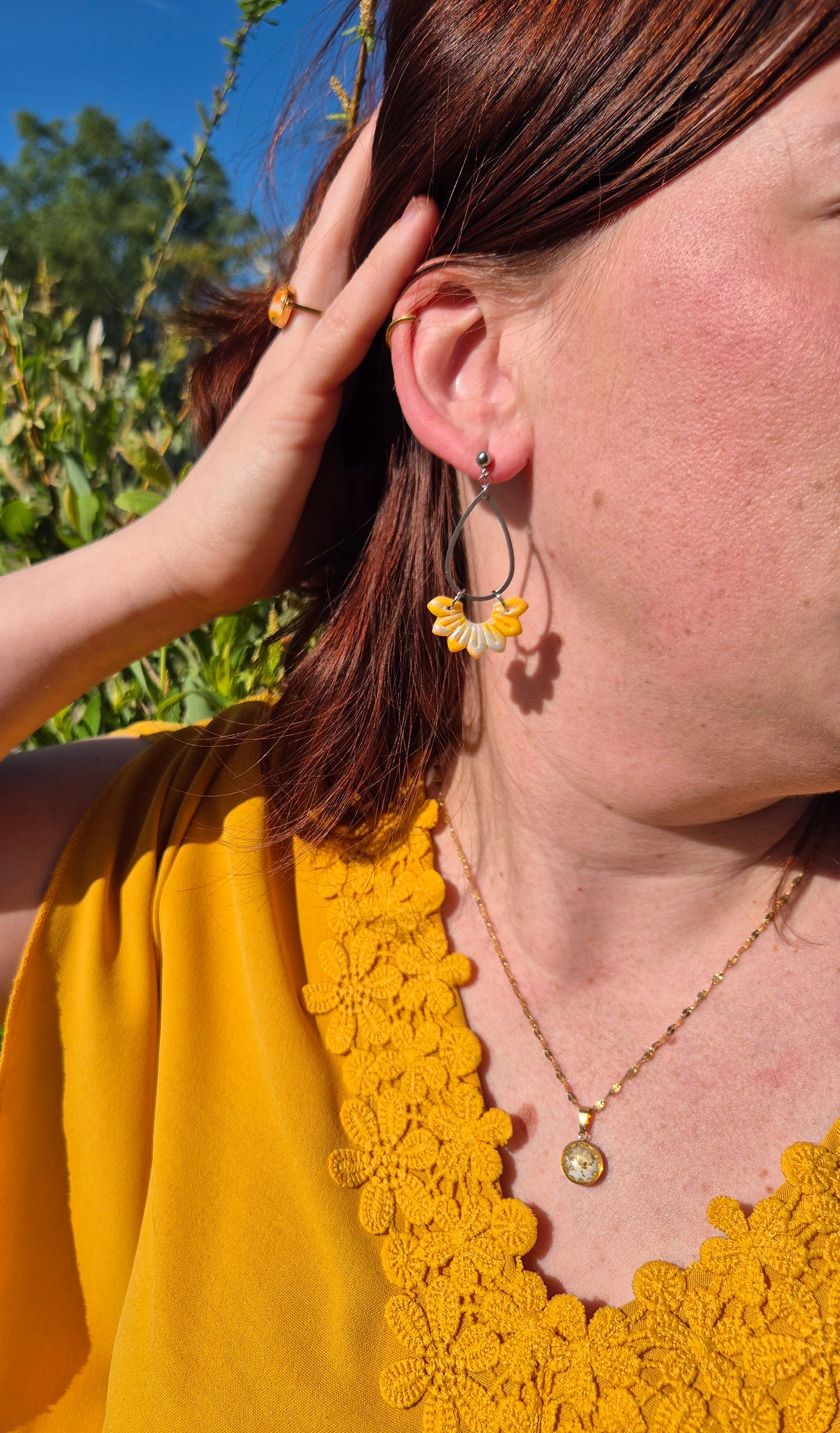Boucles d’oreilles "Fleur de Soleil" – Douceur florale et éclat printanier