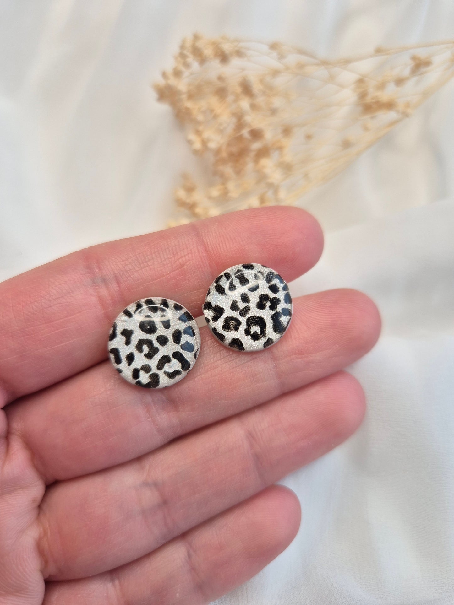 Boucles d’oreilles puces – Noa