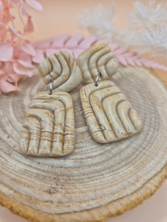 Boucles d'oreilles "Sable Doré" – Élégance naturelle et reflets précieux