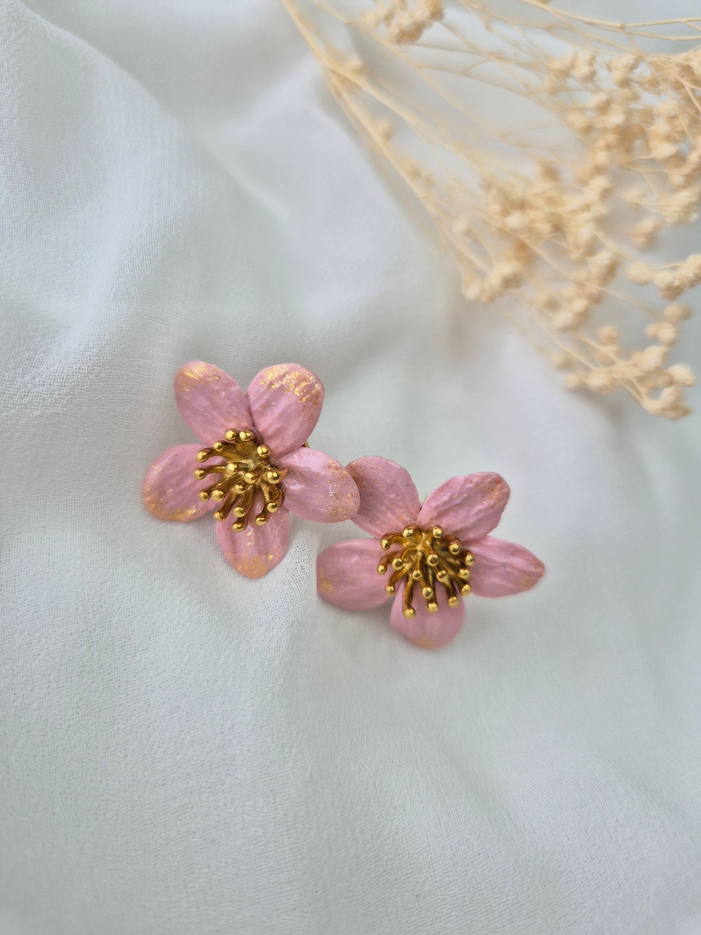 Puce d’oreilles Sakura