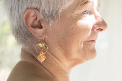Boucles d'oreilles pendantes Ora