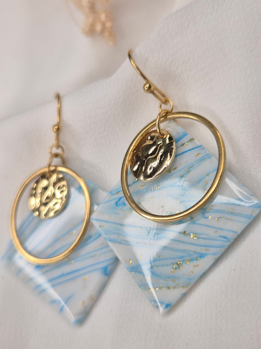 Boucles d’oreilles pendantes – Isaure (plusieurs coloris au choix)