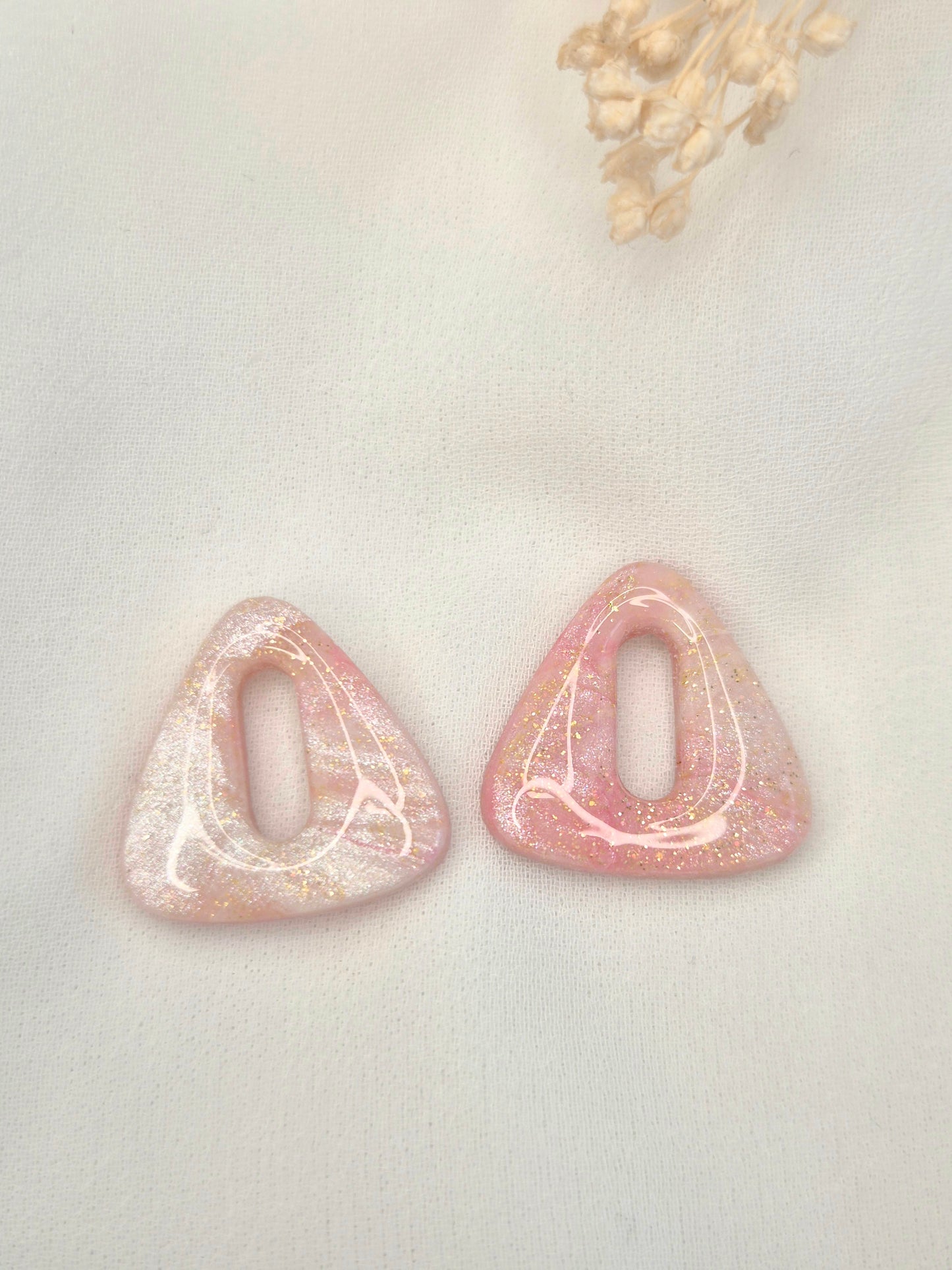 Célia Dangles (sold without hoops)